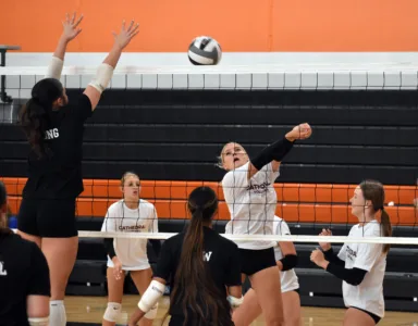 Cleveland hosts jamboree volleyball scrimmage